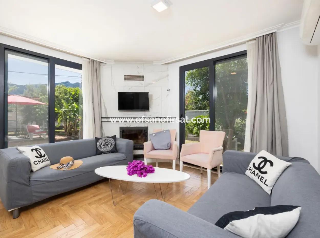 Dalyan Da Yüzme Havuzlu Eşyalı Lüks Villa 6 Aylık Kiralık