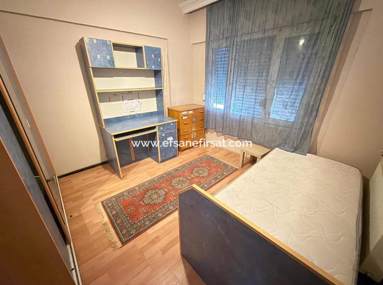 Ortaca Merkezde 3+1 160M2 Kapalı Mutfak Daire Satılık.