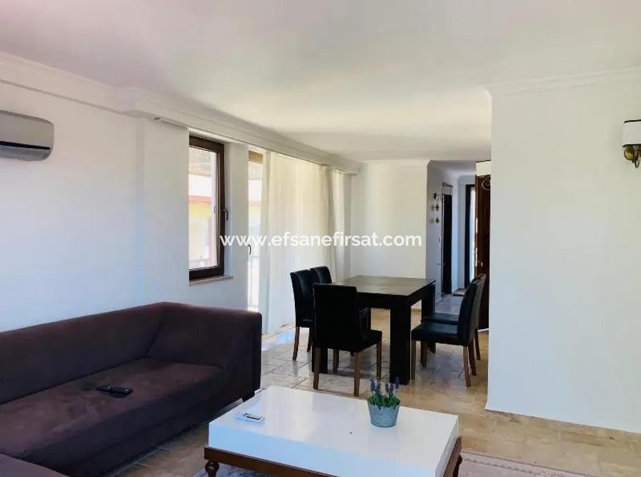 Dalyanda Satılık Kanala Sıfır Çatı Dubleks