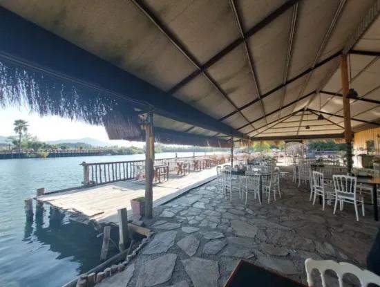 Köyceğiz Çandır Dalyan Kanalına Sıfır 865 M2 Ev Ve Restaurant  Satılık