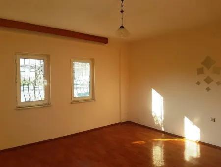 Okçular Da Kiralık Bahçeli Daire