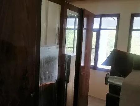 Ortaca Eskiköyde Kiralık Giriş Kat 3+1 Daire