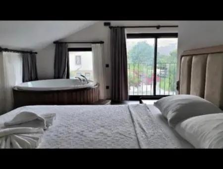 Muğla Ortaca Dalyan Da 6+1 Lüks Jakuzili Villa Günlük Haftalık Kiralık