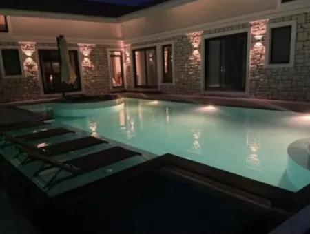 Muğla Ortaca Dalyan Da 6+1 Lüks Jakuzili Villa Günlük Haftalık Kiralık