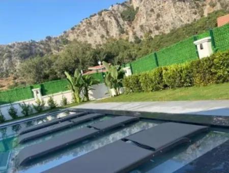 Muğla Ortaca Dalyan Da 6+1 Lüks Jakuzili Villa Günlük Haftalık Kiralık