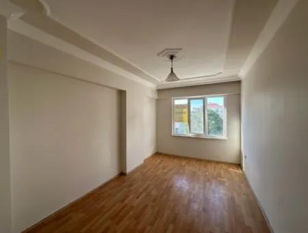 Bulvara Cephe 3+1 Kapalı Salon Ve Mutfak Daire Satılık