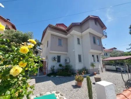 Muğla Dalyan  Merkezde 2+1 Eşyasız Giriş Kat Daire Kiralık