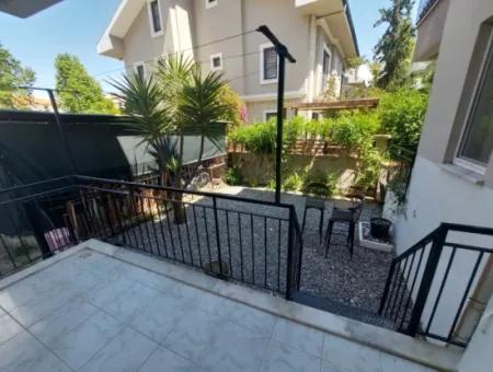 Muğla Dalyan  Merkezde 2+1 Eşyasız Giriş Kat Daire Kiralık