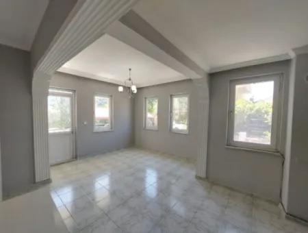 Muğla Dalyan  Merkezde 2+1 Eşyasız Giriş Kat Daire Kiralık
