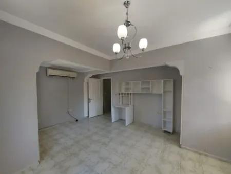 Muğla Dalyan  Merkezde 2+1 Eşyasız Giriş Kat Daire Kiralık