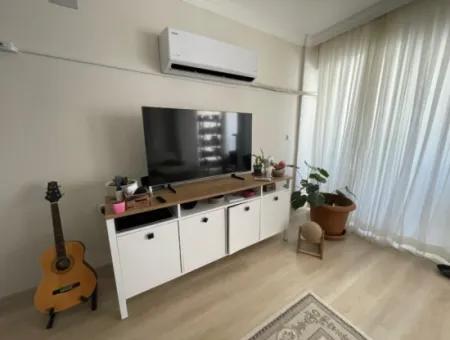 Ortacada Merkezi Konumda Eşyasız 1+1 Geniş Daire Kiralık.