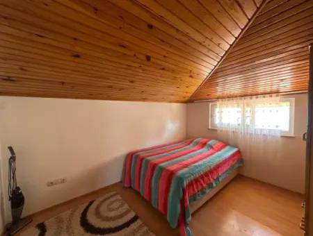 Ortaca Cumhuriyet De 1+1 Çatı Katı Daire Kiralık