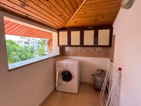 Ortaca Cumhuriyet De 1+1 Çatı Katı Daire Kiralık