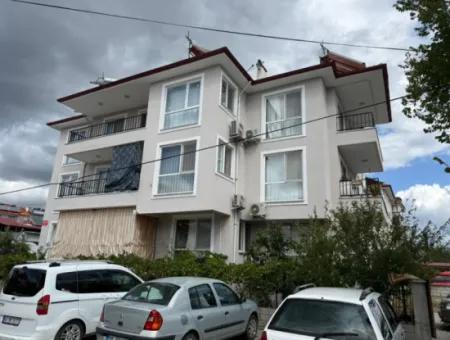 Ortaca Cumhuriyette 2+1 Bahçeli Giriş Kat Daire Satılık.