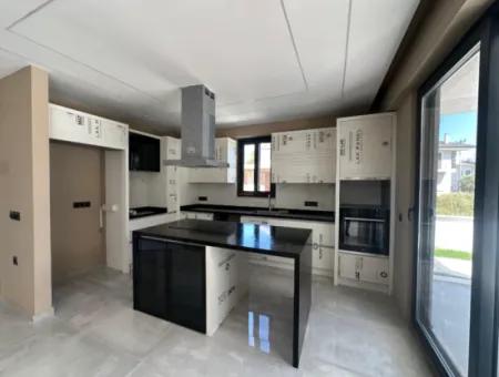Dalyan Da 4+1 Müstakil Lüks Villa Satılık