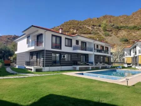 Muğla Ortaca Da Yüzme Havuzlu Lüx 2+1 Yeni Daire Satılık