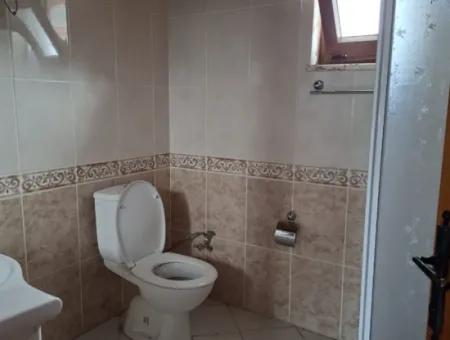 Muğla Ortaca Dalyan 1+1  Eşyasız Yüzme Havuzlu Çatı Katı Daire Yıllık Kiralık