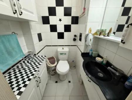 Ortaca Merkezde 3+1 160M2 Kapalı Mutfak Daire Satılık.